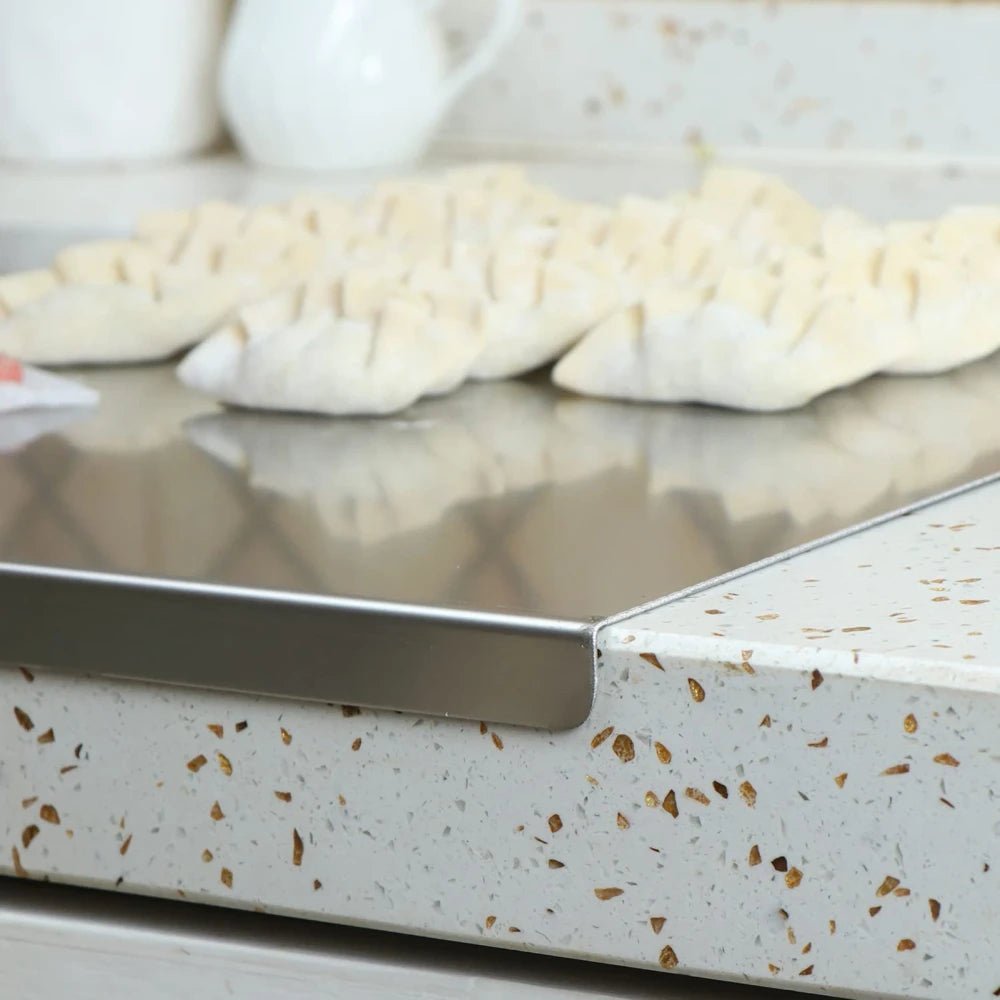 Non-Slip Stainless Steel Cutting Board - NestifyNon-Slip Stainless Steel Cutting Board