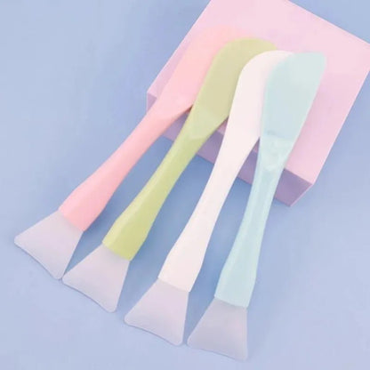 Silicone Mask Applicator Brush - NestifySilicone Mask Applicator Brush